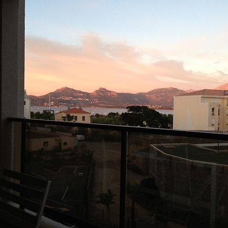 Residence Nayah-Maria Καλβί Εξωτερικό φωτογραφία