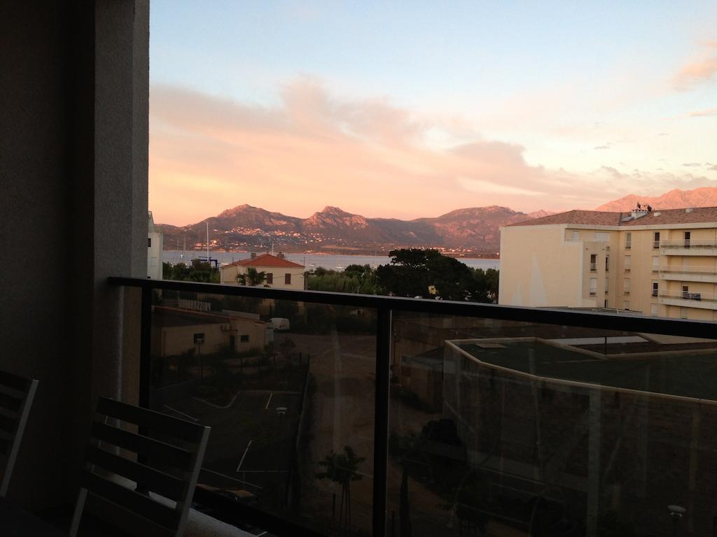Residence Nayah-Maria Καλβί Εξωτερικό φωτογραφία